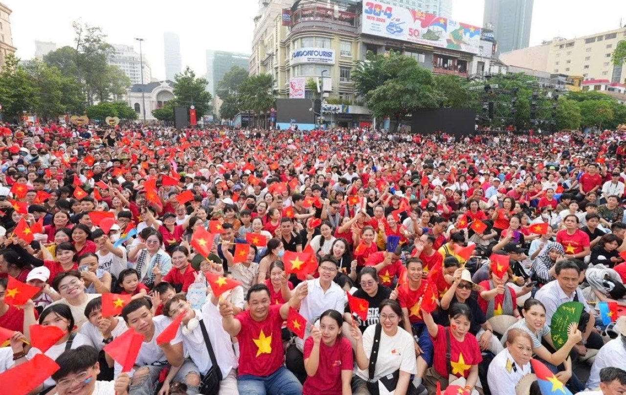Nhà vệ sinh của các trụ sở cơ quan, trường học, bệnh viện, nhà dân… cho người dân trên phố sử dụng miễn phí, bố trí ở các tuyến phố phụ cận khu vực trung tâm. (Ảnh minh họa)
