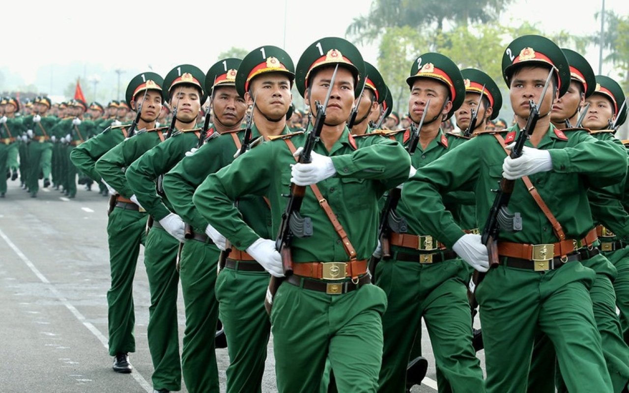 Các nội dung này được quy định lần lượt tại Điều 6, 7 và 8 Văn bản hợp nhất số 29/VBHN-BQP của Bộ trưởng Bộ Quốc phòng, quy định về tuyển chọn, tuyển dụng quân nhân chuyên nghiệp, công nhân và viên chức quốc phòng. (Ảnh minh họa)