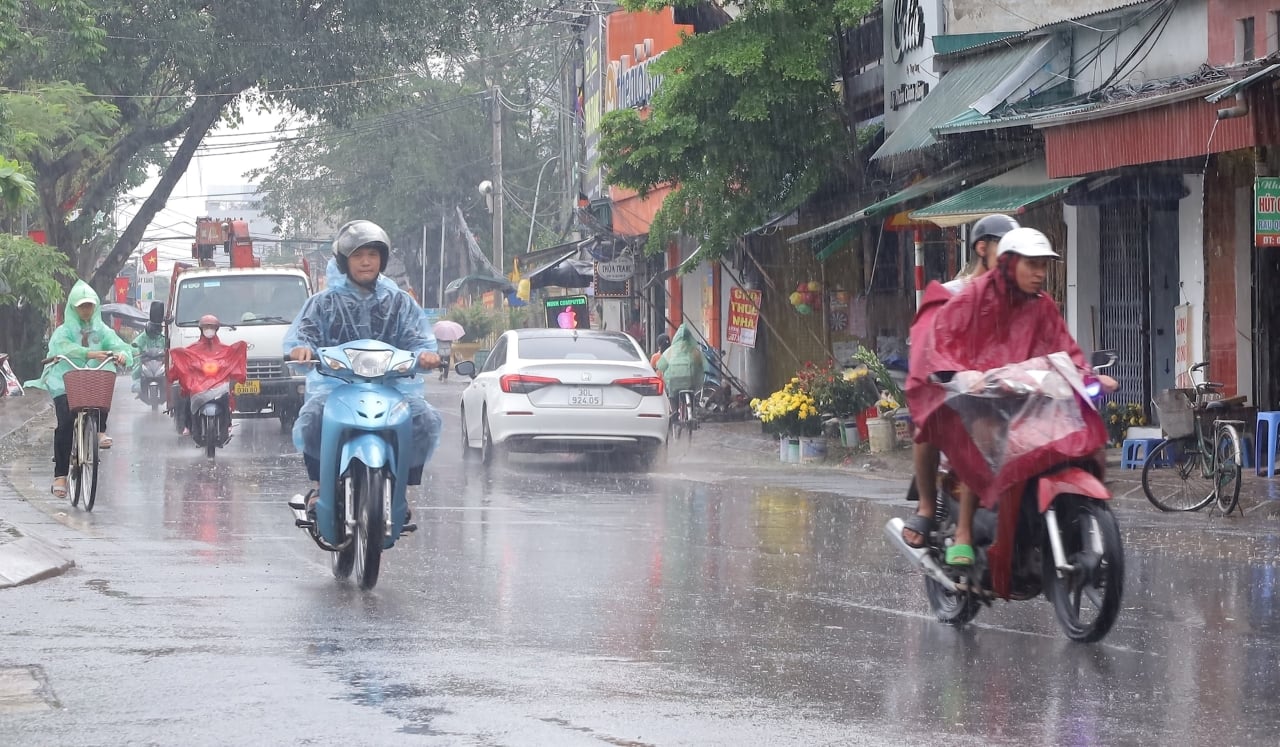 Dự báo khu vực Đông Bắc Bộ có mưa từ chiều và đêm mai 13/10. (Ảnh minh họa) 