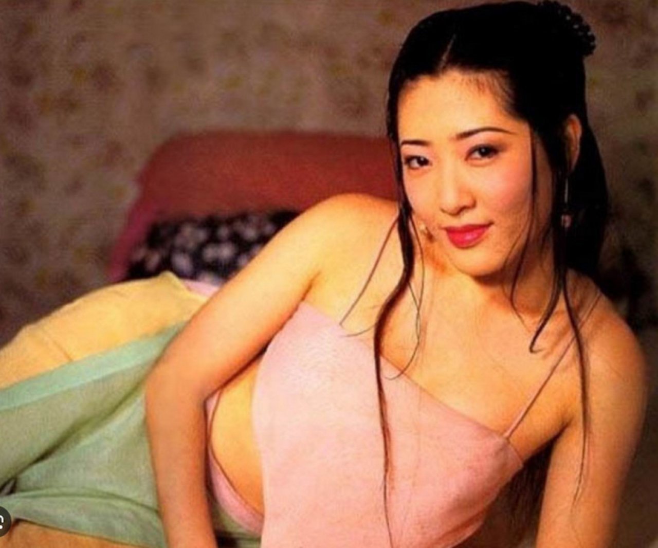 Phụ nữ càng dễ dãi, càng tỏ ra cần chàng thì đàn ông càng không xem trọng, phát ngán bạn. (Ảnh minh họa)