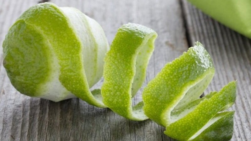 Vỏ bưởi không chỉ ngon miệng mà còn giúp tiêu đờm, hành khí, giảm mỡ máu và hỗ trợ giảm cân. Ảnh minh họa