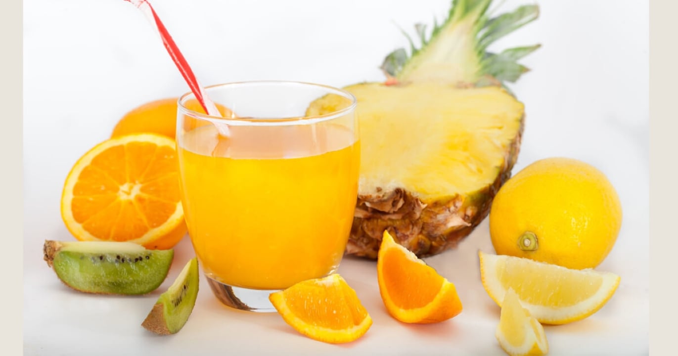 Nước ép dứa cam