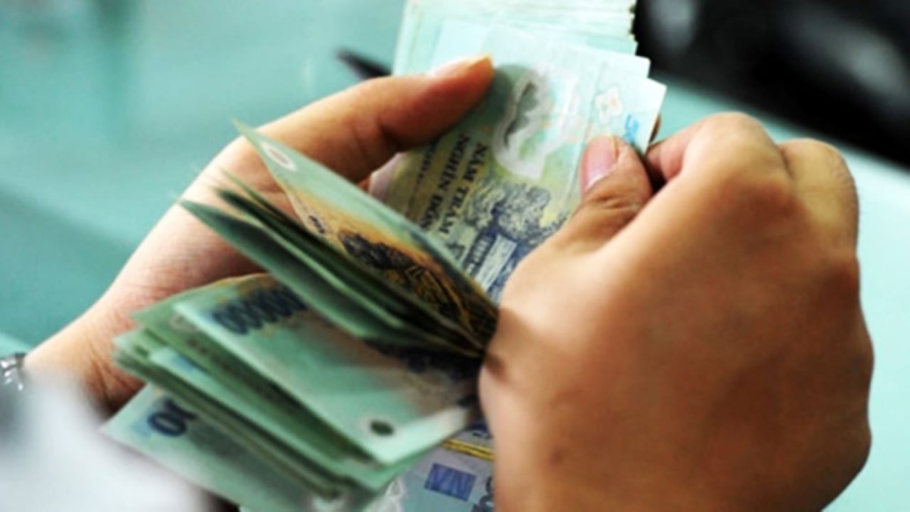 Theo quy định của Luật BHXH năm 2014, người đang hưởng lương hưu khi chết thì người lo mai táng, thân nhân được hưởng chế độ tử tuất theo quy định. (Ảnh minh họa)