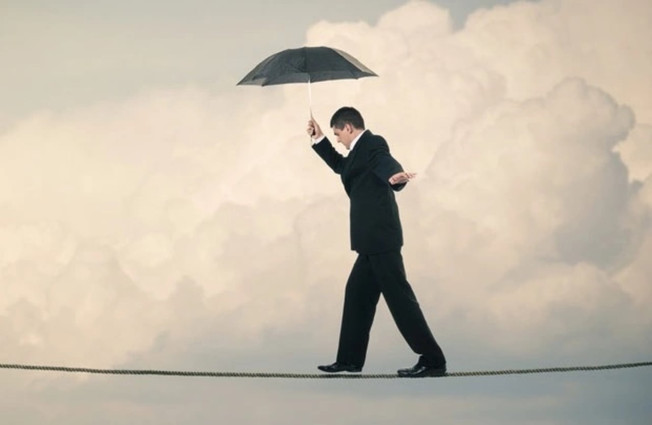 Nếu một người muốn làm giàu, trước tiên họ phải học cách bình tĩnh và kiềm chế cảm xúc của mình. Đứng trên đôi chân của mình và đừng dựa dẫm vào ai. (Ảnh minh họa)