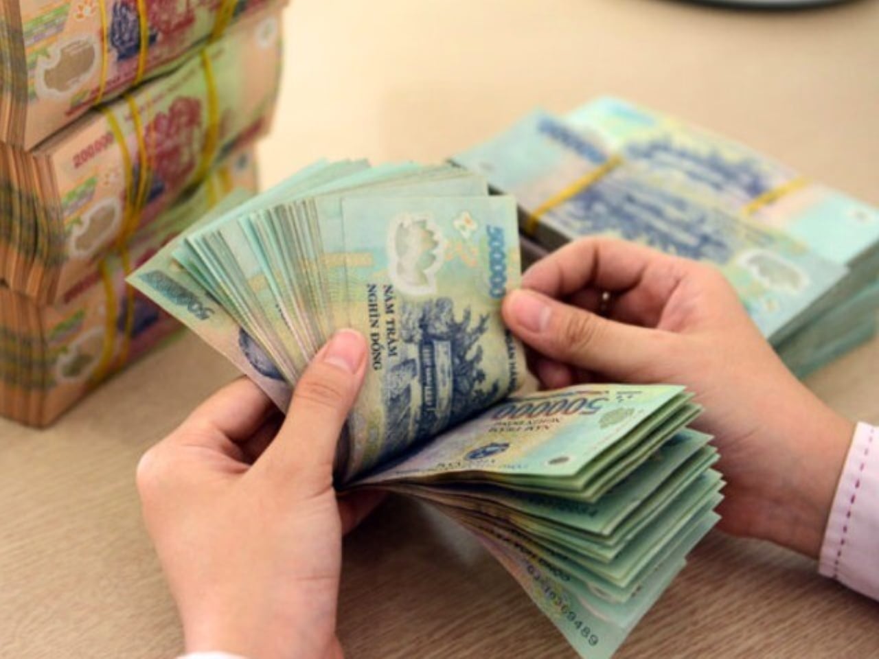 Chi trả gộp lương hưu tháng 2 và 3 trước Tết cho hơn 3,5 triệu người trên cả nước. (Ảnh minh họa)