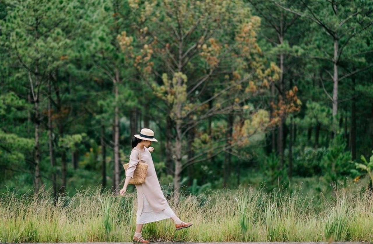 Những người có tâm bình an luôn có mức năng lượng cao và sáng, thu hút sự chú ý của các vị Thần Tiên. (Ảnh minh họa)