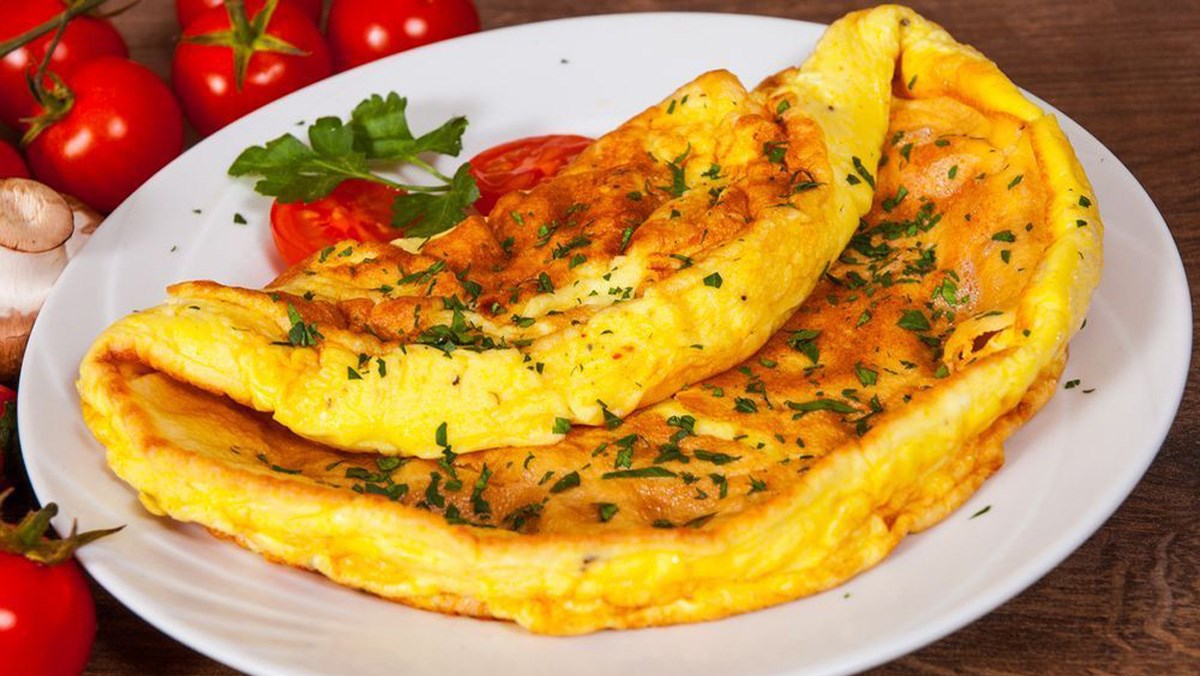 Cách rán trứng ngon tơi xốp ăn không ngán