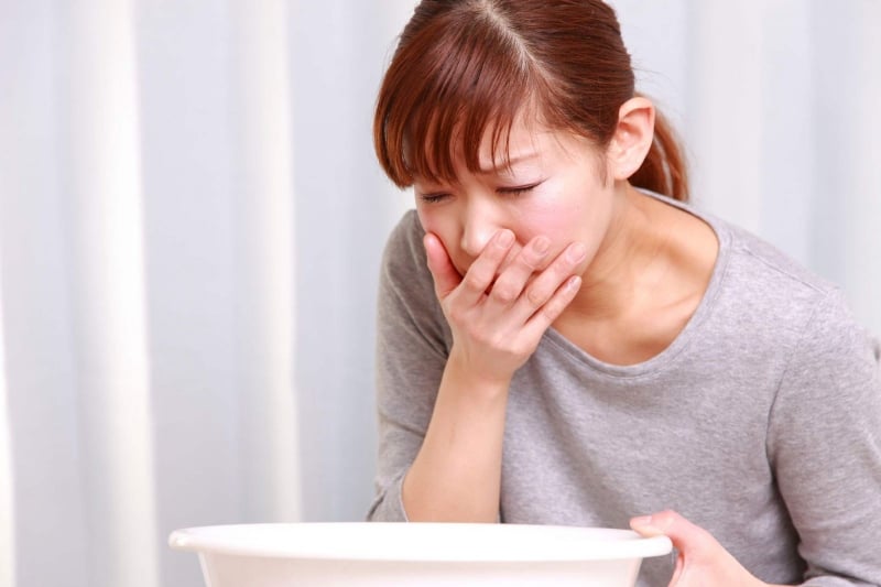 Các vấn đề về răng miệng là nguyên nhân phổ biến nhất gây ra tình trạng đắng miệng sau khi ngủ dậy. Ảnh minh họa