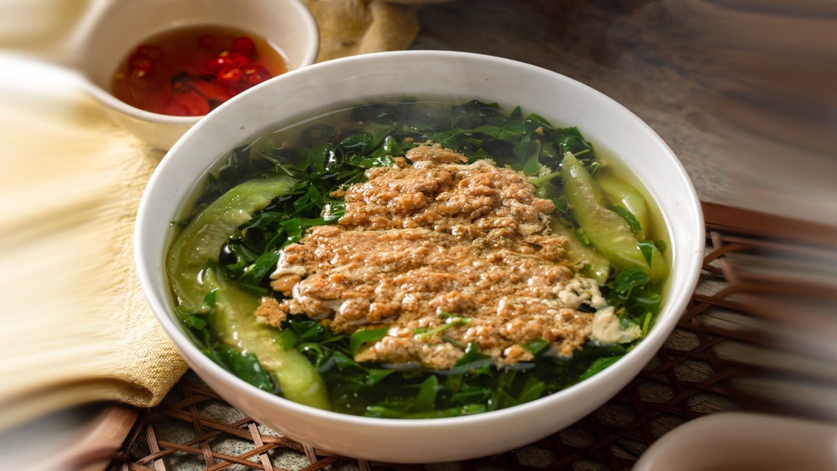Cách nấu canh riêu cua mồng tơi ngon