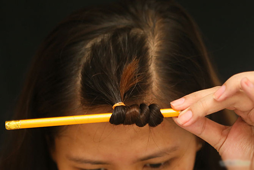 5 cách làm tóc xoăn tại nhà cho mái tóc ngắn cực đơn giản