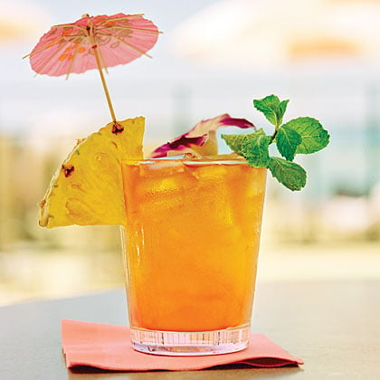 11.huong-dan-pha-che-coktail-mai-tai-phunutoday.vn