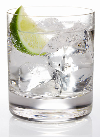 17.huong-dan-pha-che-coktail-Gin-Tonic-phunutoday.vn