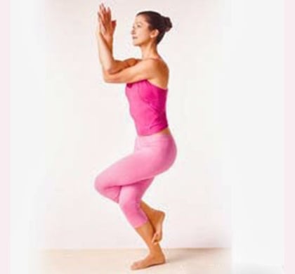 5.dong-tac-yoga-nao-chua-run-tay-nao-hieu-qua-2-phunutoday.vn