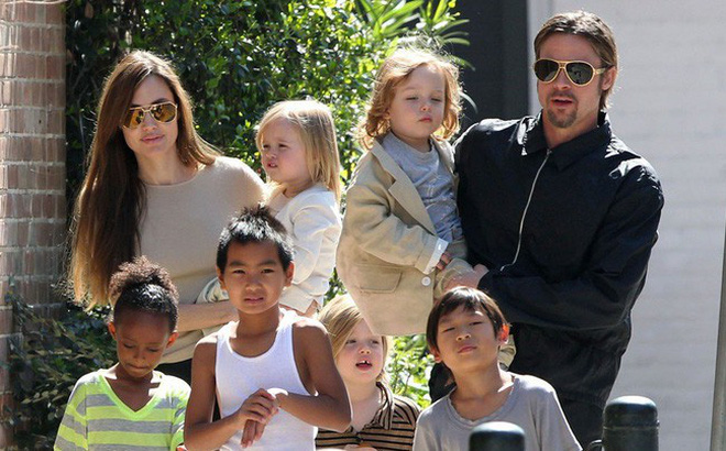 Angelina Jolie và Brad Pitt khi còn hạnh phúc.