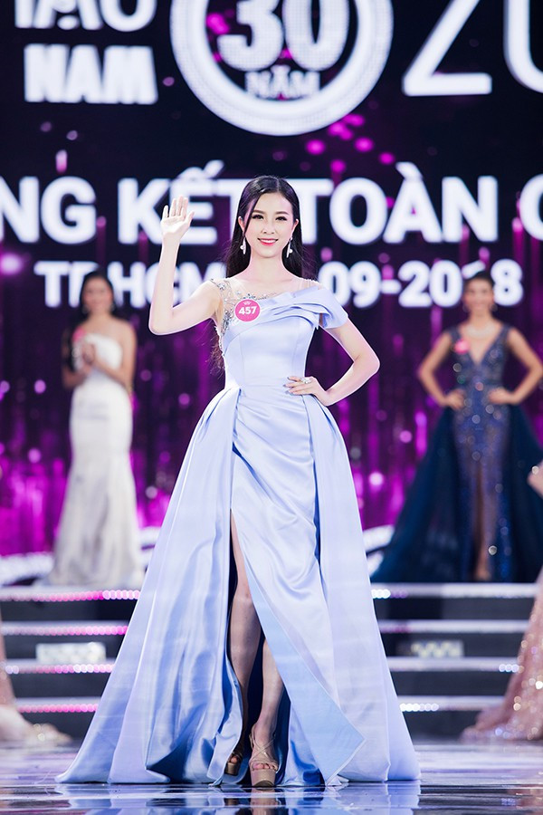 Thúy An đăng quang ngôi vị Á hậu 2 cuộc thi Hoa hậu Việt Nam 2018.