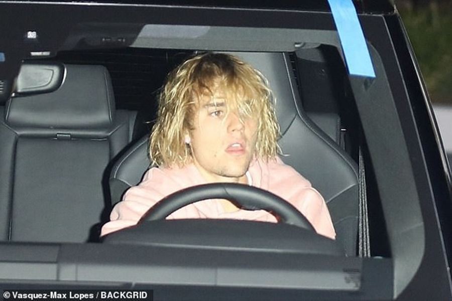 Hình ảnh mới nhất của Justin Bieber.