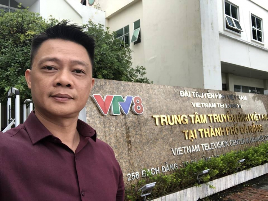 Theo sự điều động của Đài Truyền hình Việt Nam, BTV Quang Minh sẽ tạm xa VTV6 để đầu quân cho VTV8 (Đà Nẵng). Đây là chiến lược phát triển của đài trên tất cả các kênh. BTV Quang Minh sẽ cùng với các đồng nghiệp tại VTV8 hỗ trợ phát triển kênh, sản xuất các chương trình mới. (Anninhthudo)