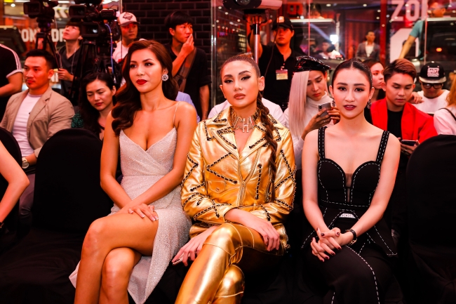 Minh Tú hội ngộ siêu mẫu Võ Hoàng Yến và á hậu Hà Thu tại sự kiện.