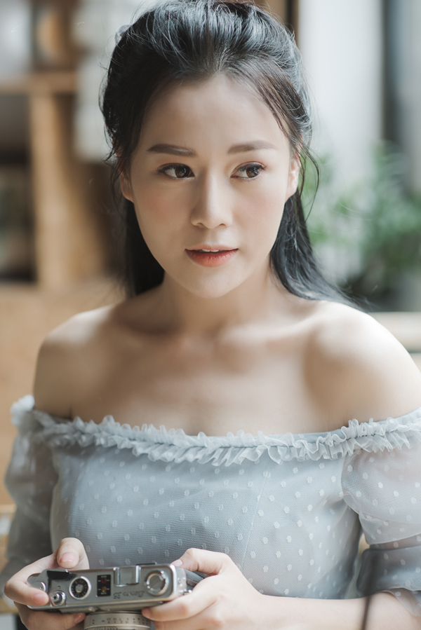 Nữ diễn viên Phương Oanh.