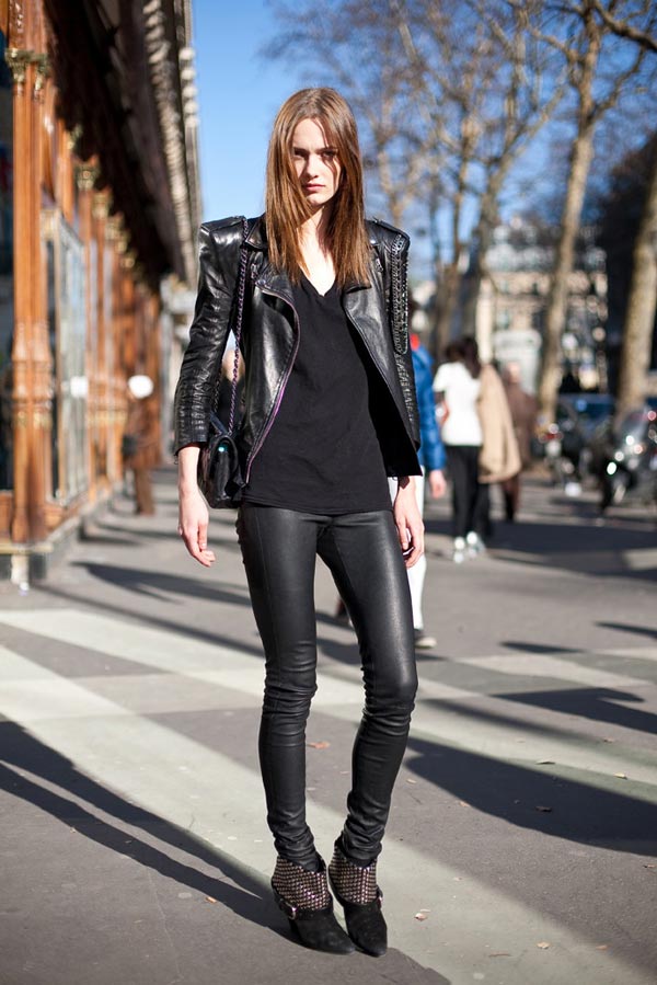 black-leather-leggings-karm