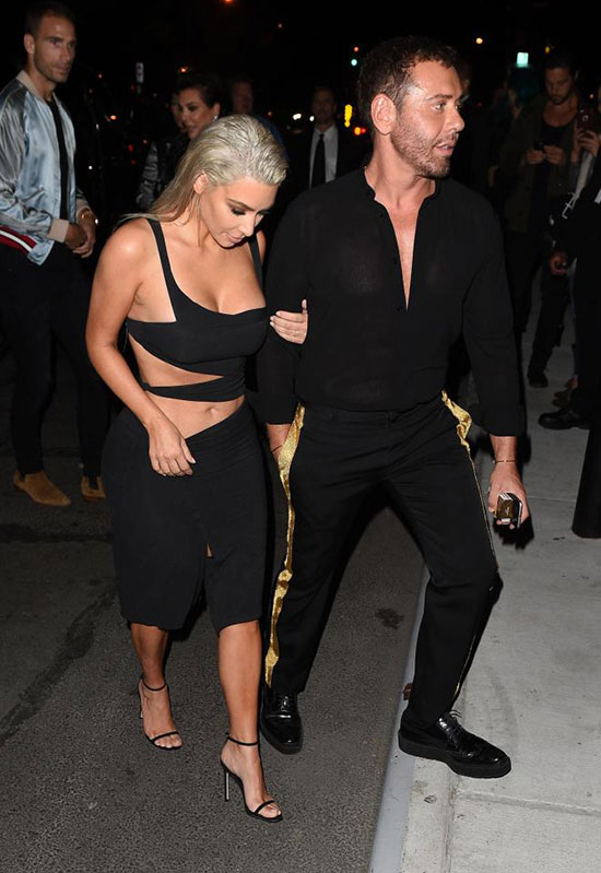 Kim-Kardashian 6
