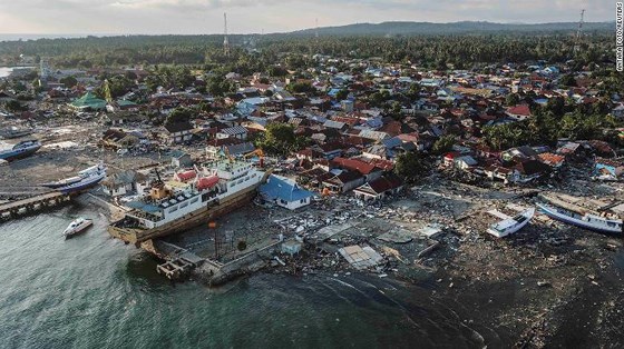 Trận động đất, sóng thần hôm 28-9 đã khiến tỉnh Trung Sulawesi hoang tàn. 