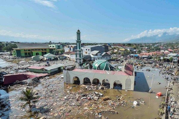 Thảm họa kép đã xảy ra vào cuối tháng 9 vừa qua ở Indonesia.