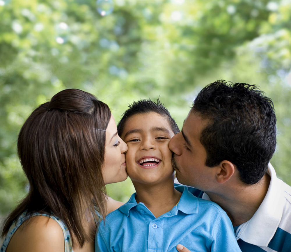 Top 5 điều yêu thương bố mẹ nên làm cho con mỗi ngày