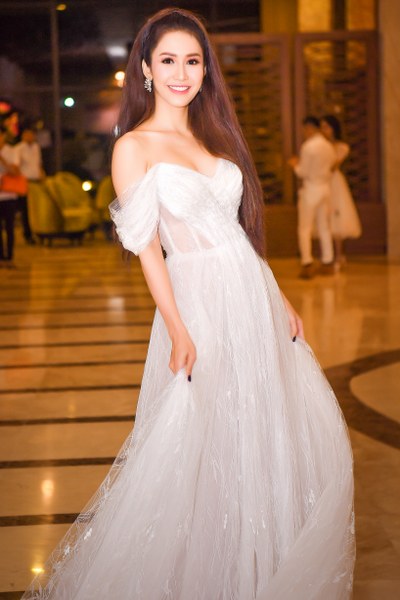 Hoa hậu PNVN qua ảnh Phan Thu Quyên