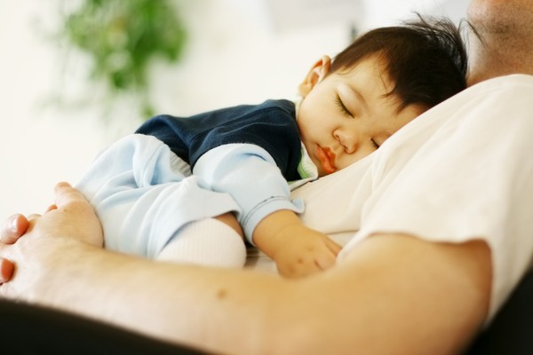 mẹo hay giúp trẻ ngủ trưa
