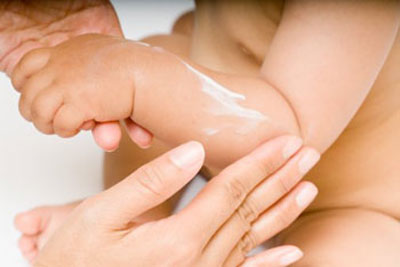 cách xử lý khi trẻ bị dằm đâm