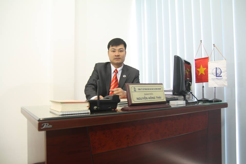 Luật sư Nguyễn Hồng Thái trao đổi cùng PV