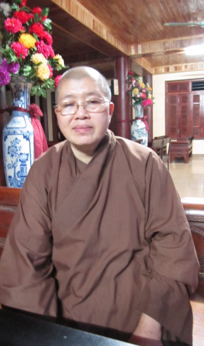 thích đàm lan