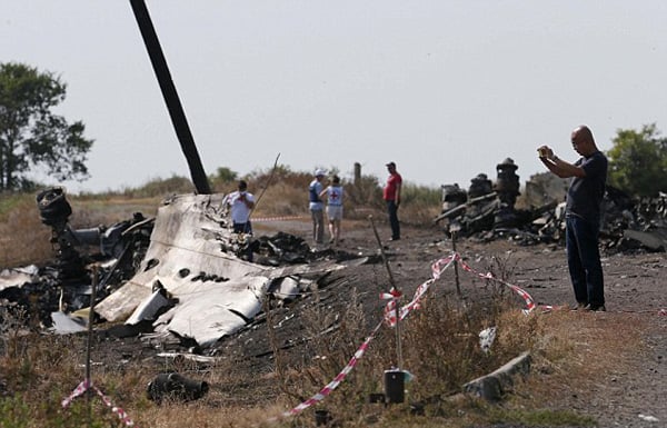 máy bay mh17 rơi