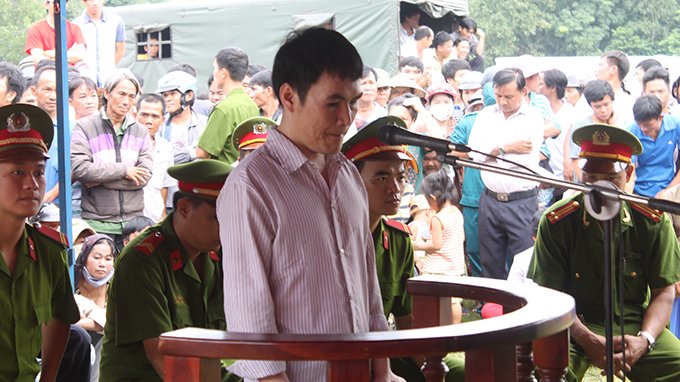 Bị cáo Phạm Văn Thạnh tại phiên tòa lưu động