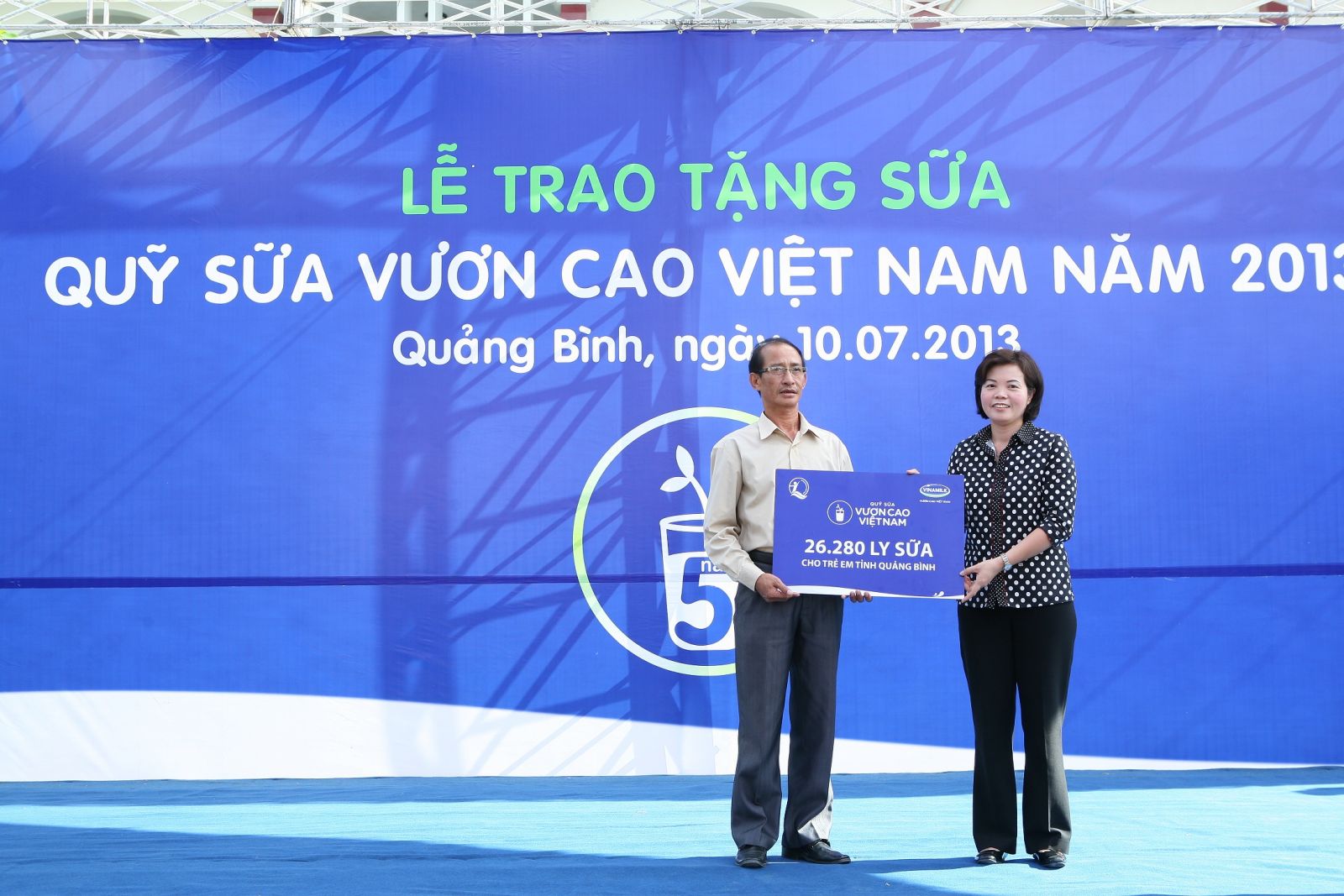 Mô tả ảnh.