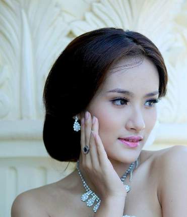 nguyễn thị thu trang hoa hậu việt nam
