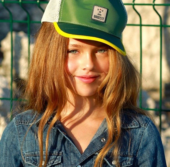 Hình ảnh bé Kristina Pimenova trên mạng xã hội