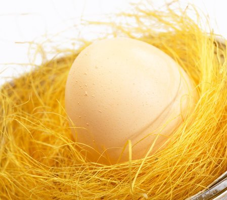 trị rụng tóc với trứng gà