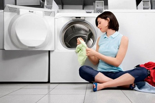 mẹo giặt quần áo bằng máy giặt