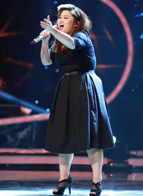Cô gái mũm mĩm gây bất ngờ tại Vietnam Idol 2015