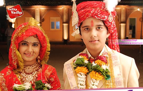 Avika Gor rực rỡ trang phục truyền thống trong Cô dâu 8 tuổi