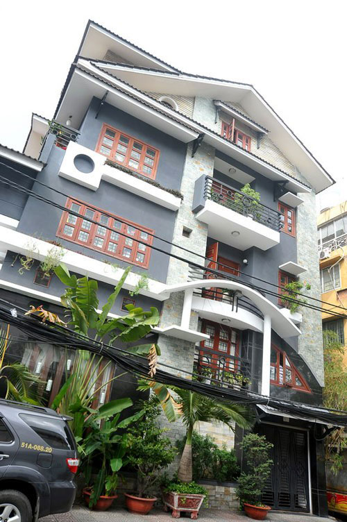 Những sao Việt sở hữu nhà mặt phố đắt đỏ