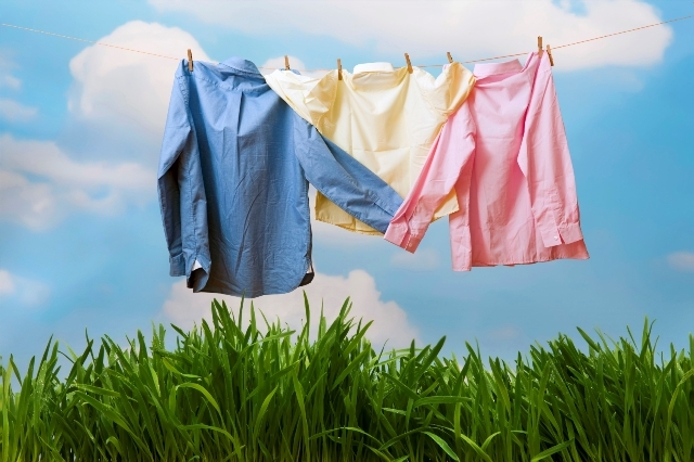 Mẹo giặt đồ giúp quần áo không hôi trong mùa mưa