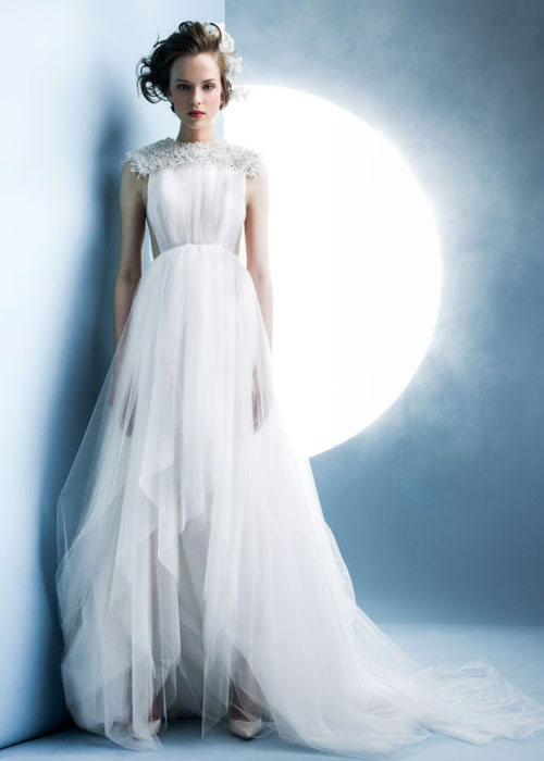 10 mẫu váy cưới ngọt ngào cho cô dâu mùa xuân 2016