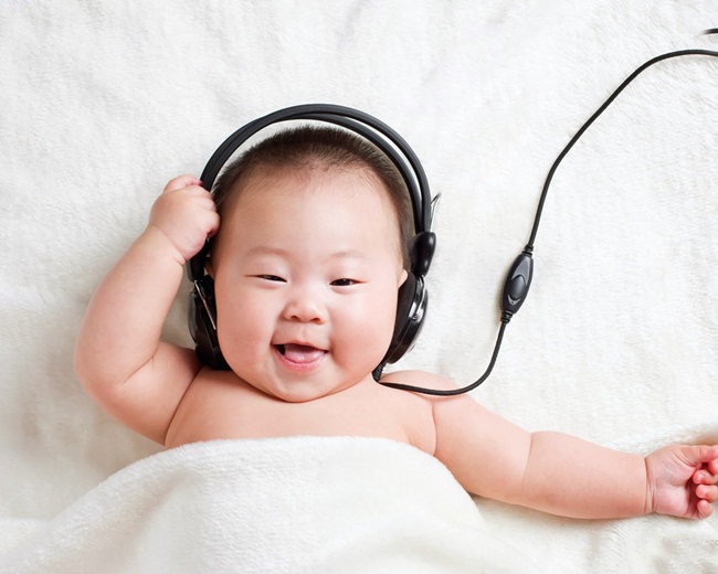 Âm Nhạc Và Trẻ Sơ Sinh: Những Điều Lý Thú Để Mẹ Tìm Hiểu