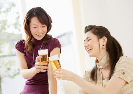 lợi ích của bia với phụ nữ