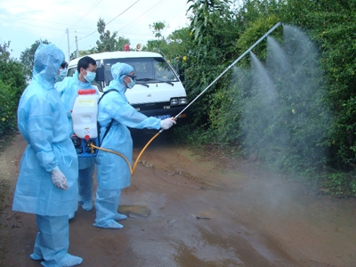 Người dân không hợp tác phòng dịch sốt xuất huyết sẽ bị xử phạt hành chính1