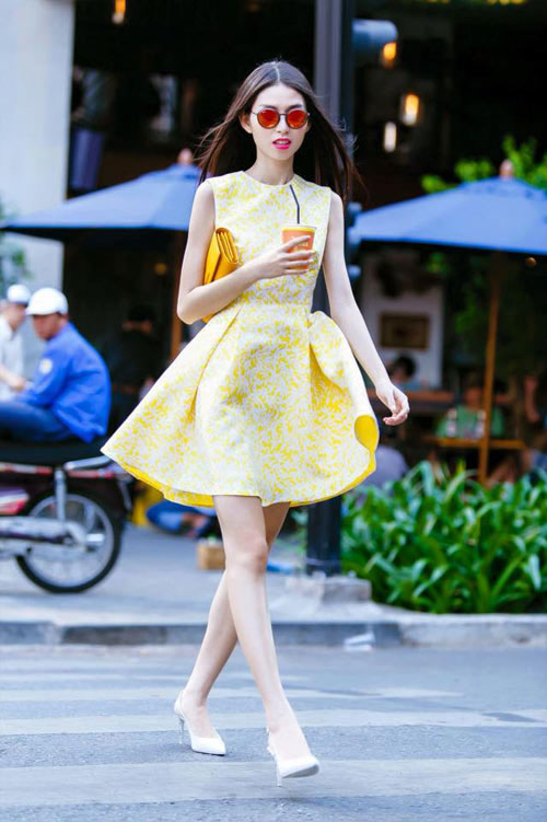 Mặc váy xòe vintage đẹp như sao Việt