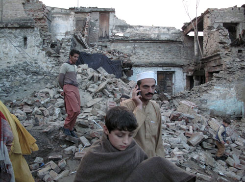 Động đất ở Afghanistan: Thương vong tăng vọt, sơ tán khẩn cấp 5